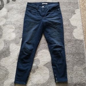 Levi's skinny jeans